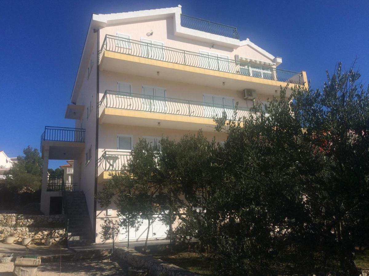 Apartments Maslina Zaboric Esterno foto